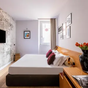 2* Konukevi Downtown Boutique House - Ca Domus Collection