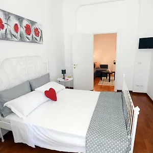 Big House Colosseum Apartment