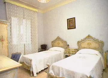 Hotel Villa San Lorenzo Maria Rome 3*,  Italy